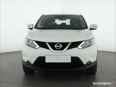 Biały Używany 2016 Nissan Qashqai SUV | 38 499 zł (Dobra cena)