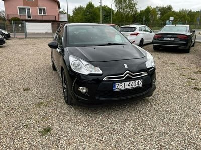 Czarny (metalik) Używany 2015 DS Automobiles DS3 Hatchback | 21 500 zł