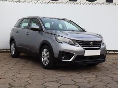 Używany Peugeot 5008 116 KM (85 kW) 2017 Szary SUV