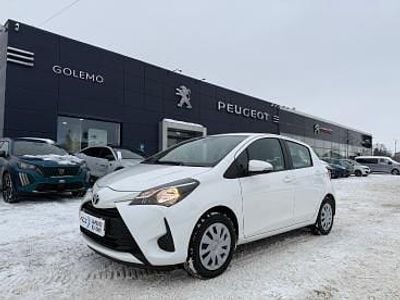 Biały Używany 2017 Toyota Yaris Active Hatchback | 29 900 zł (Dobra cena)