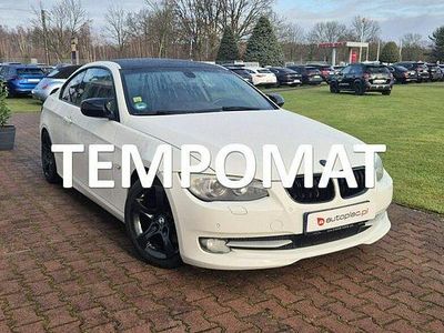 Biały Używany 2010 BMW 325 Coupe | 32 800 zł