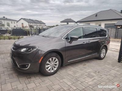 Chrysler Pacifica