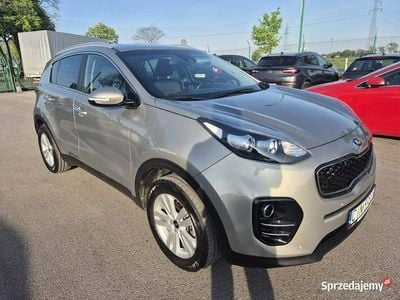 Używany Kia Sportage 132 KM (97 kW) 2016 Złoty SUV