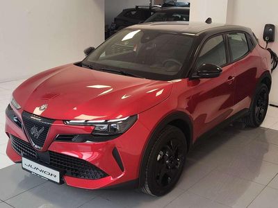 używany Alfa Romeo Junior Ibrida Ibrida 1.2 145 KM (107 kW) eDCT6 MHEV