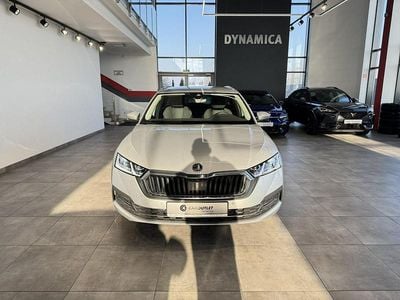 Srebrny Używany 2022 Skoda Octavia Style Kombi | 89 900 zł (Dość drogi)