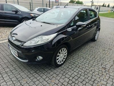 Czarny Używany 2009 Ford Fiesta Titanium Hatchback | 14 999 zł (Uczciwa cena)