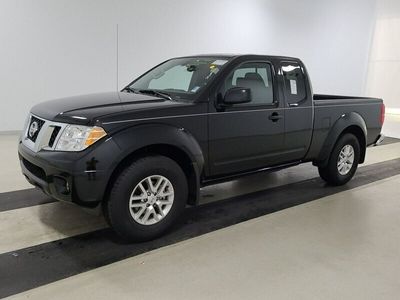 używany Nissan Frontier 3.8L 2021