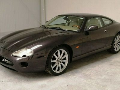 używany Jaguar XK8 4.2dm 294KM 2005r. 144 000km