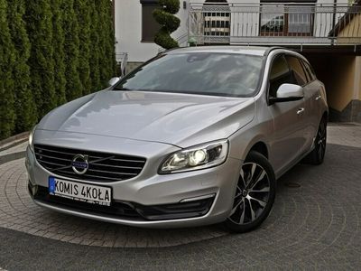 używany Volvo V60 2dm 150KM 2016r. 160 000km