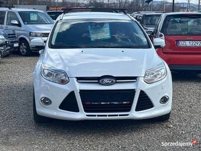 Używany Ford Focus 2013 Biały Sedan/Limuzyna