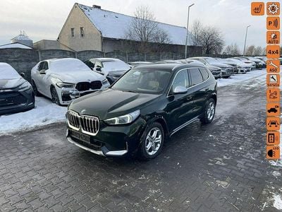 Zielony ciemny (metalik) Używany 2023 BMW X1 SUV | 99 900 zł