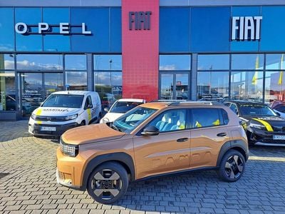 Nowe Fiat Grande Panda La Prima 110 KM (80 kW) 2025 Lakier metalizowany niebieski lago Hatchback