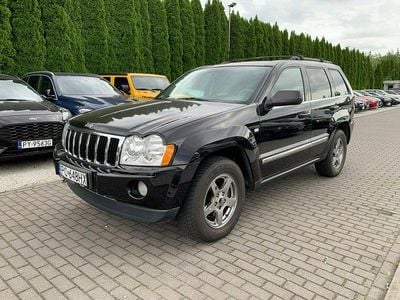 Czarny Używany 2005 Jeep Grand Cherokee SUV | 37 900 zł