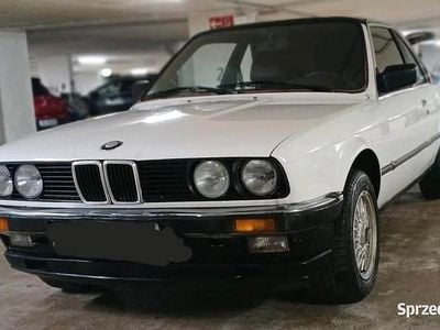 Używany BMW 323 1982