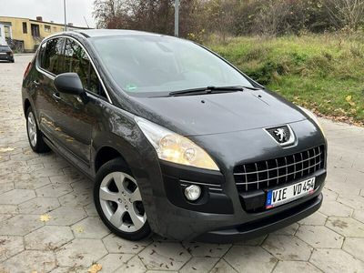 używany Peugeot 3008 1.6dm 110KM 2012r. 200 000km