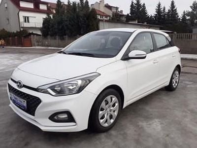 Używany Hyundai i20 84 KM (61 kW) 2019 Biały Hatchback
