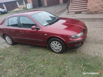 Używany Seat Toledo 2002 Bordowy Sedan/Limuzyna