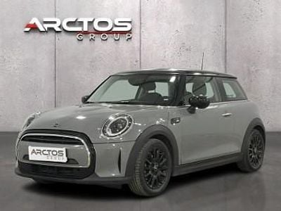 Szary Używany 2022 Mini Cooper Hatchback | 72 900 zł (Uczciwa cena)