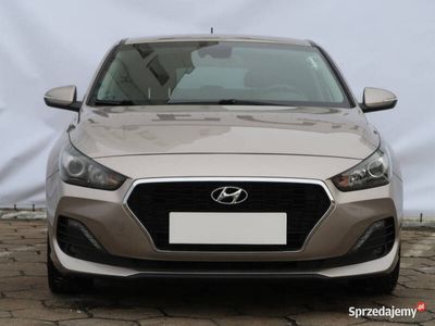 używany Hyundai i30 Fastback 1.4 T-GDI