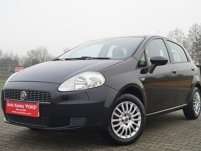 Czarny (metalik) Używany 2009 Fiat Grande Punto Hatchback | 10 900 zł (Uczciwa cena)