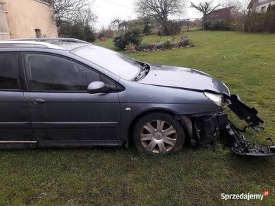 używany Citroën C5 2.0 benzyna/LPG uszkodzony