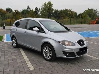 Używany 2009 Seat Altea XL Minivan | 17 900 zł (Dość drogi)