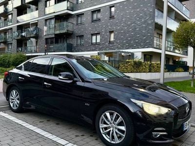 Używany Infiniti Q50 2016 Czarny Sedan/Limuzyna