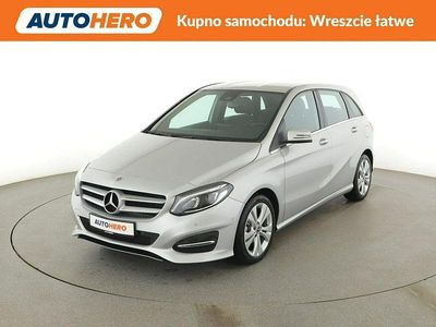 Srebrny Używany 2017 Mercedes B180 Minivan | 57 100 zł (Uczciwa cena)