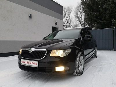 Czarny Używany 2008 Skoda Superb Hatchback | 21 900 zł (Drogi)