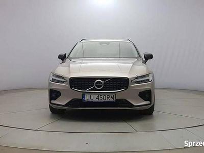 Beżowy Używany 2023 Volvo V60 Plus Kombi | 147 700 zł