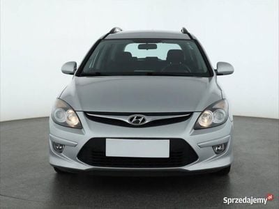 Srebrny Używany 2011 Hyundai i30 Kombi | 15 999 zł (Uczciwa cena)