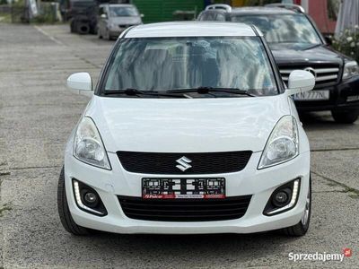 Używany Suzuki Swift 2015 Biały Hatchback