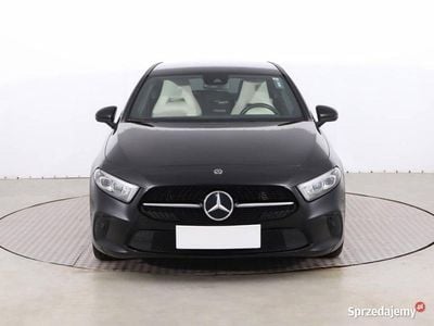 Używany Mercedes A200 163 KM (119 kW) 2018 Czarny Hatchback