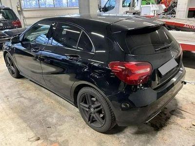 Używany Mercedes A160 156 KM (114 kW) 2017 Czarny Hatchback