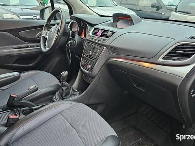 Brązowy (metalik, perła) Używany 2014 Opel Mokka SUV | 45 800 zł (Uczciwa cena)