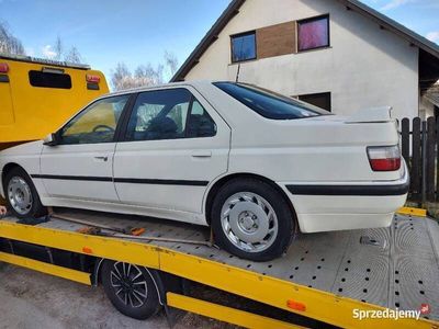 Peugeot 605