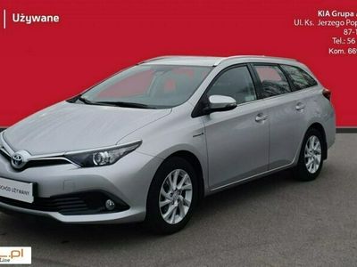 używany Toyota Auris Hybrid 1.8dm 99KM 2018r. 52 678km