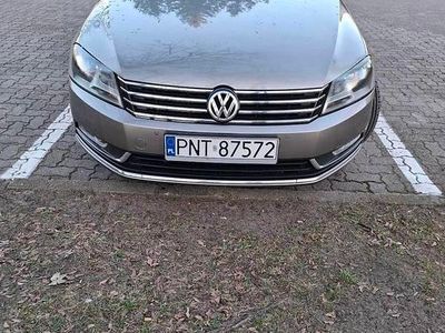 Złoty Używany 2012 VW Passat Kombi | 25 500 zł (Uczciwa cena)