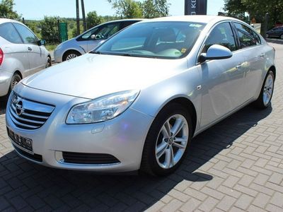 używany Opel Insignia 1.8dm 140KM 2008r. 159 000km