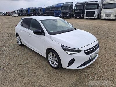 Biały Używany 2022 Opel Corsa Hatchback | 35 793 zł (Uczciwa cena)
