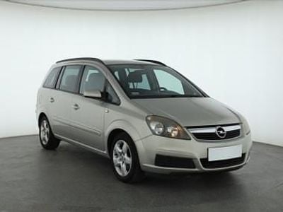 Używany Opel Zafira 105 KM (77 kW) 2007 Srebrny Minivan