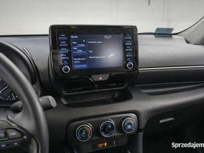 Używany Toyota Yaris 2022 Biały Hatchback