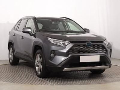 Czarny Używany 2020 Toyota RAV4 SUV | 114 999 zł (Dobra cena)