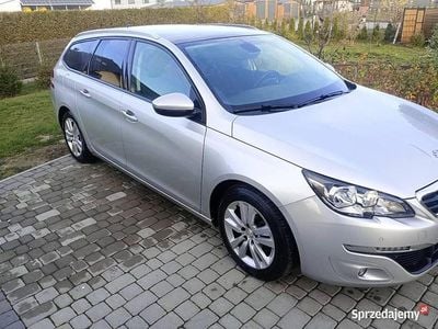 Używany Peugeot 308 2016 Srebrny Kombi