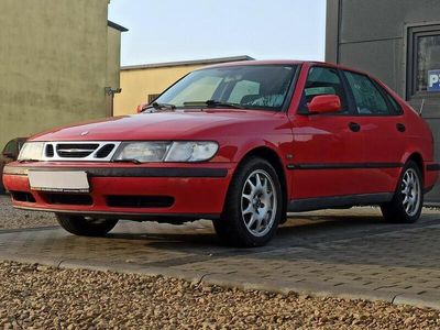 używany Saab 9-3 9-3 grzane fotele*2.0benzyna I (1998-2002)grzane fotele*2.0benzyna I (1998-2002)