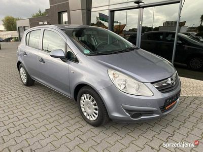 Szary (metalik) Używany 2011 Opel Corsa Hatchback | 16 900 zł (Uczciwa cena)