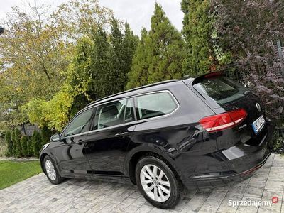 Czarny (metalik) Używany 2016 VW Passat Kombi | 58 990 zł (Dość drogi)