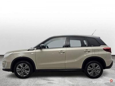 Używany Suzuki Vitara 111 KM (81 kW) 2019 Kremowy (metalik) SUV