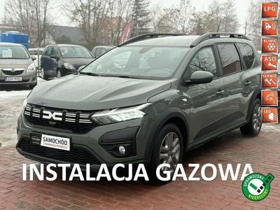 Używany Dacia Jogger 2022 Zielony Minivan