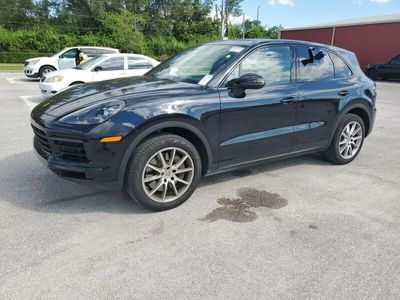 używany Porsche Cayenne 3dm 335KM 2021r. 11 000km